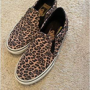 Vans slip on